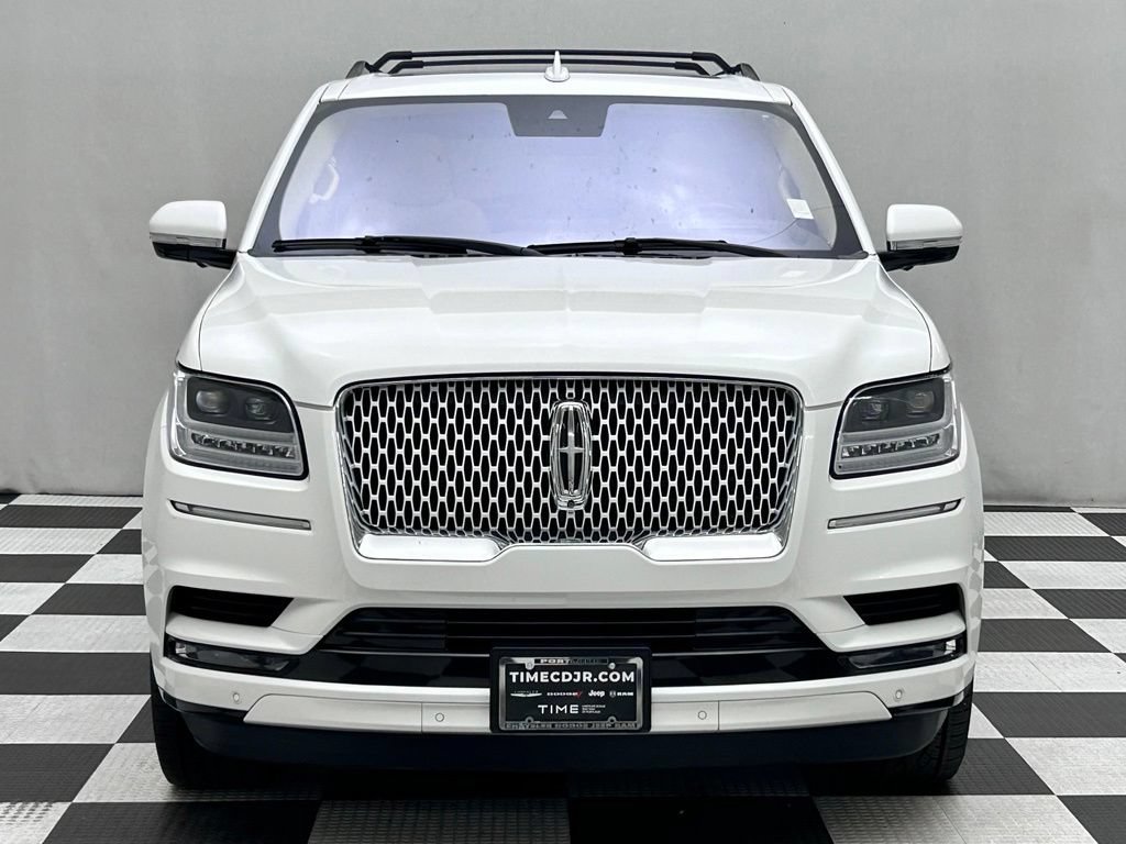 Used 2020 Lincoln Navigator L Reserve w/ Equipment Group 208A Reserve AWD/4WD image 3