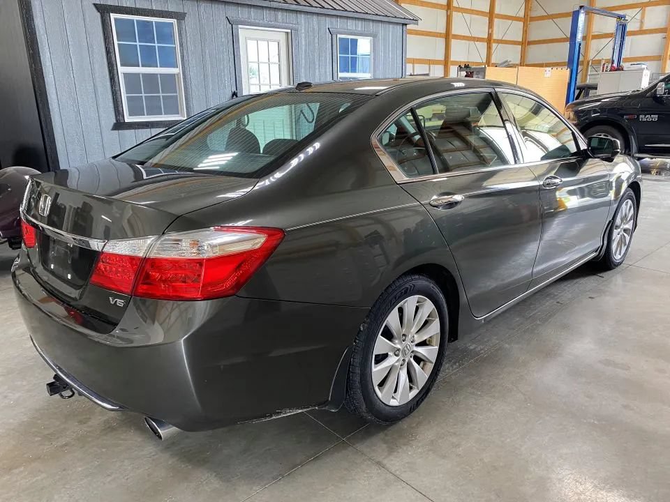 Used 2013 Honda Accord EX-L image 5