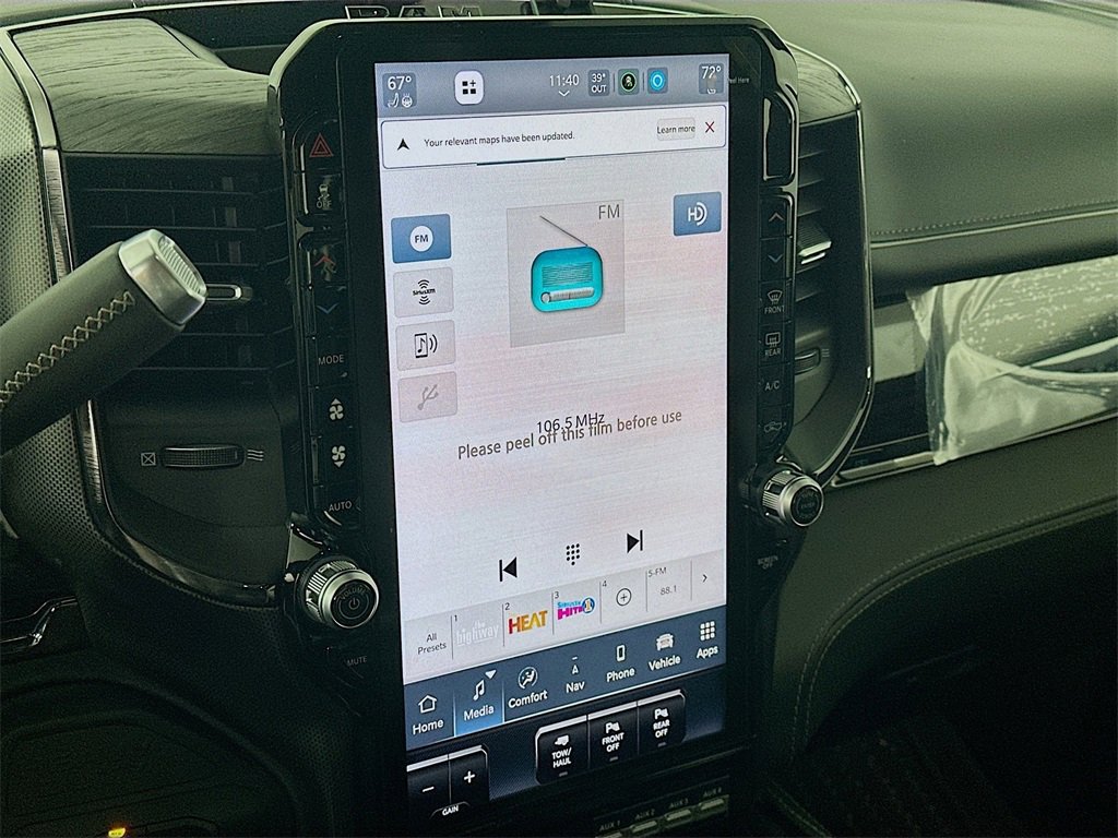 New 2026 RAM 2500 Limited w/ Towing Technology Group image 13