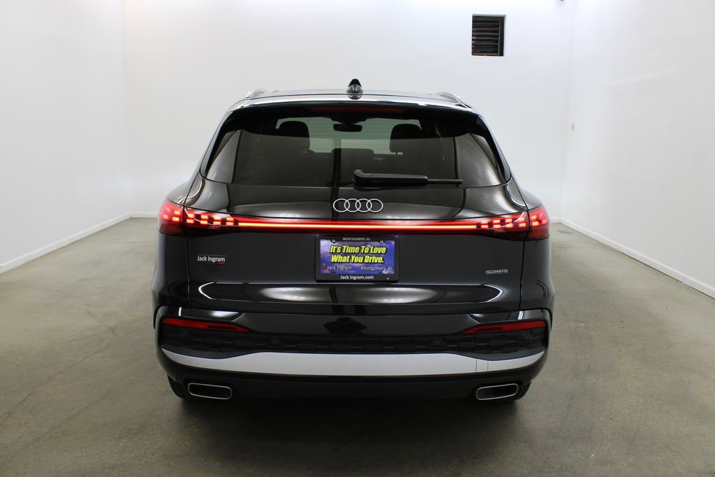 Used 2025 Audi Q5 Premium Plus w/ Premium Plus image 3