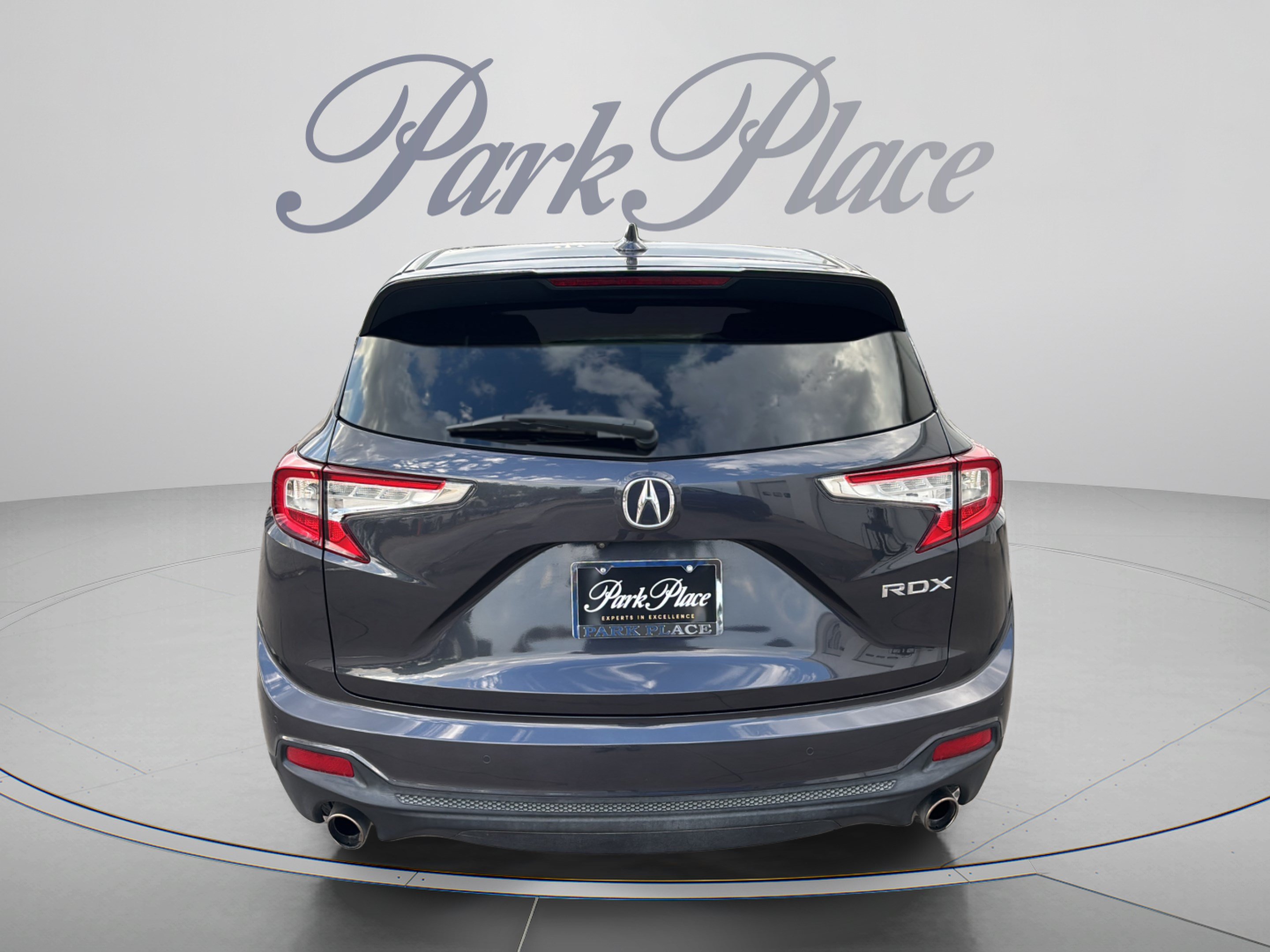 Used 2020 Acura RDX w/ Technology Package FWD image 4
