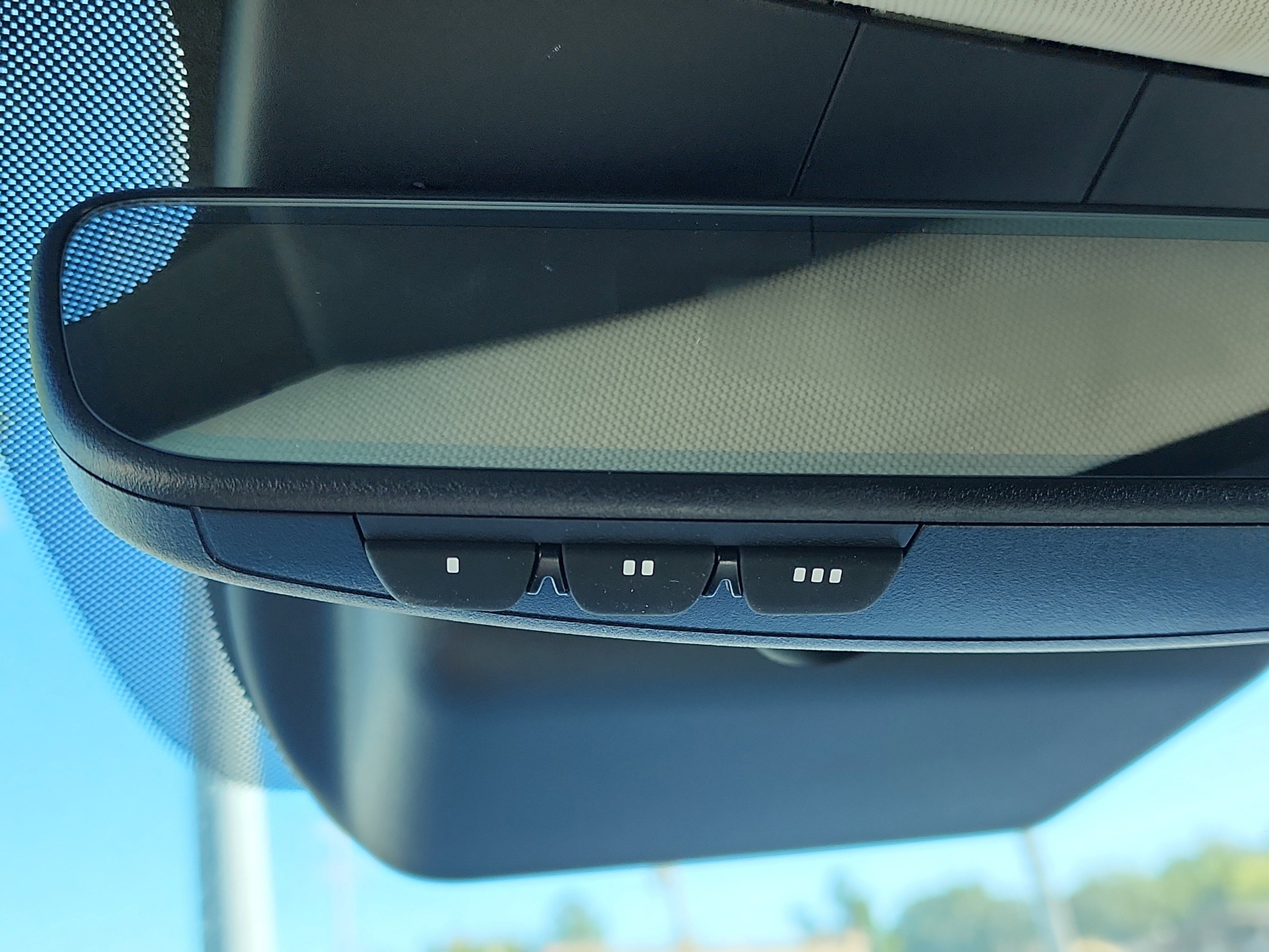 New 2026 Kia Carnival EX image 15