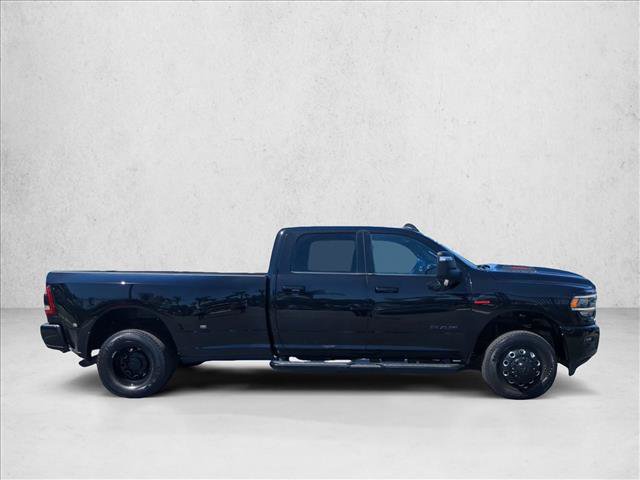 Used 2023 RAM 3500 Laramie AWD/4WD image 4