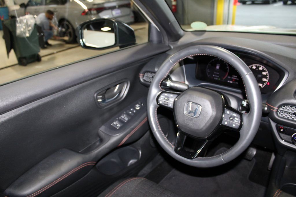 Used 2023 Honda HR-V Sport image 21