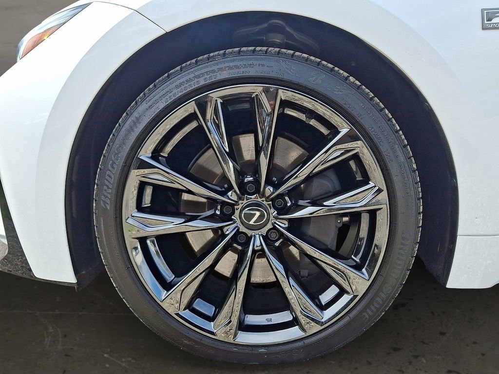 Used 2025 Lexus IS 350 F Sport image 9