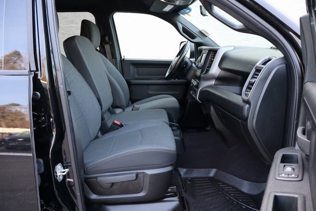 Used 2022 RAM 3500 Tradesman image 31