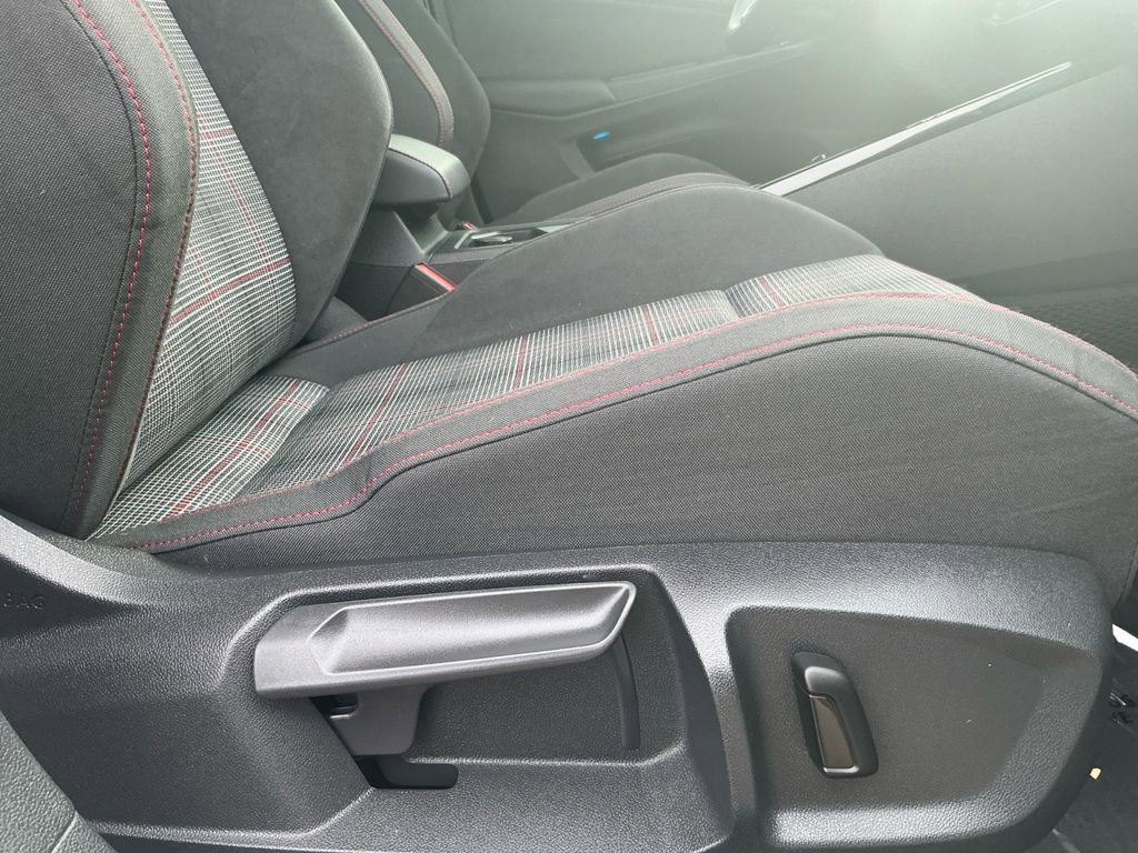 Used 2024 Volkswagen GTI S w/ MDO Package image 19
