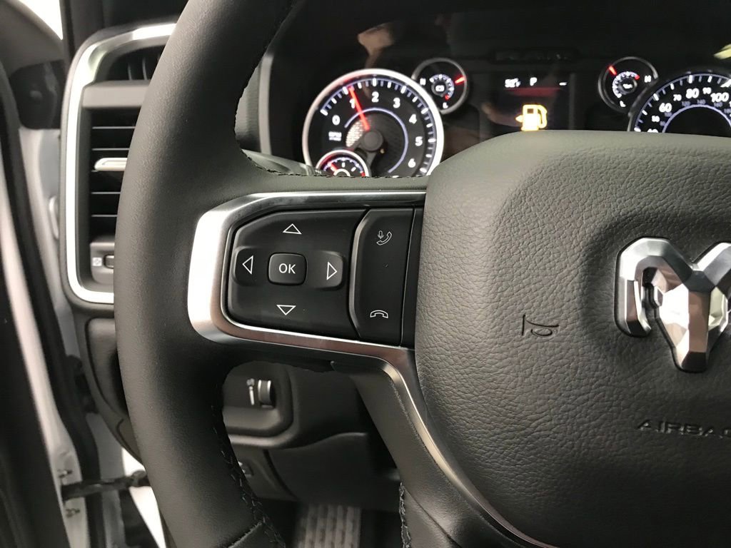 New 2026 RAM 1500 4x4 Crew Cab image 15