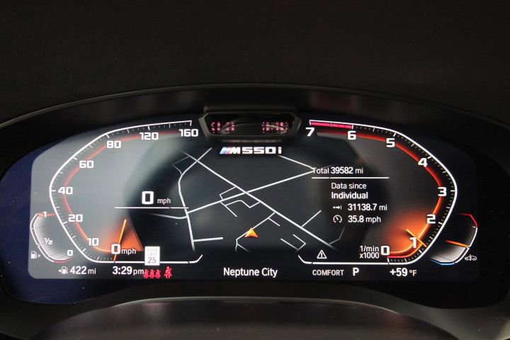 Used 2023 BMW M550i xDrive w/ Executive Package image 27