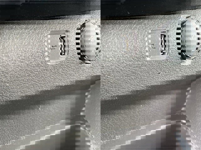 Used 2024 Ford Transit 350 XLT image 99