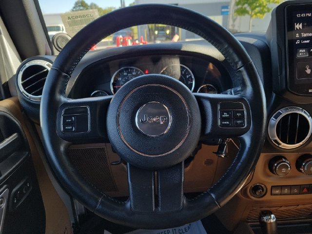 Used 2012 Jeep Wrangler Rubicon w/ PWR Convenience Group AWD/4WD image 17