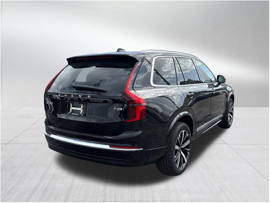 New 2026 Volvo XC90 T8 Core image 5