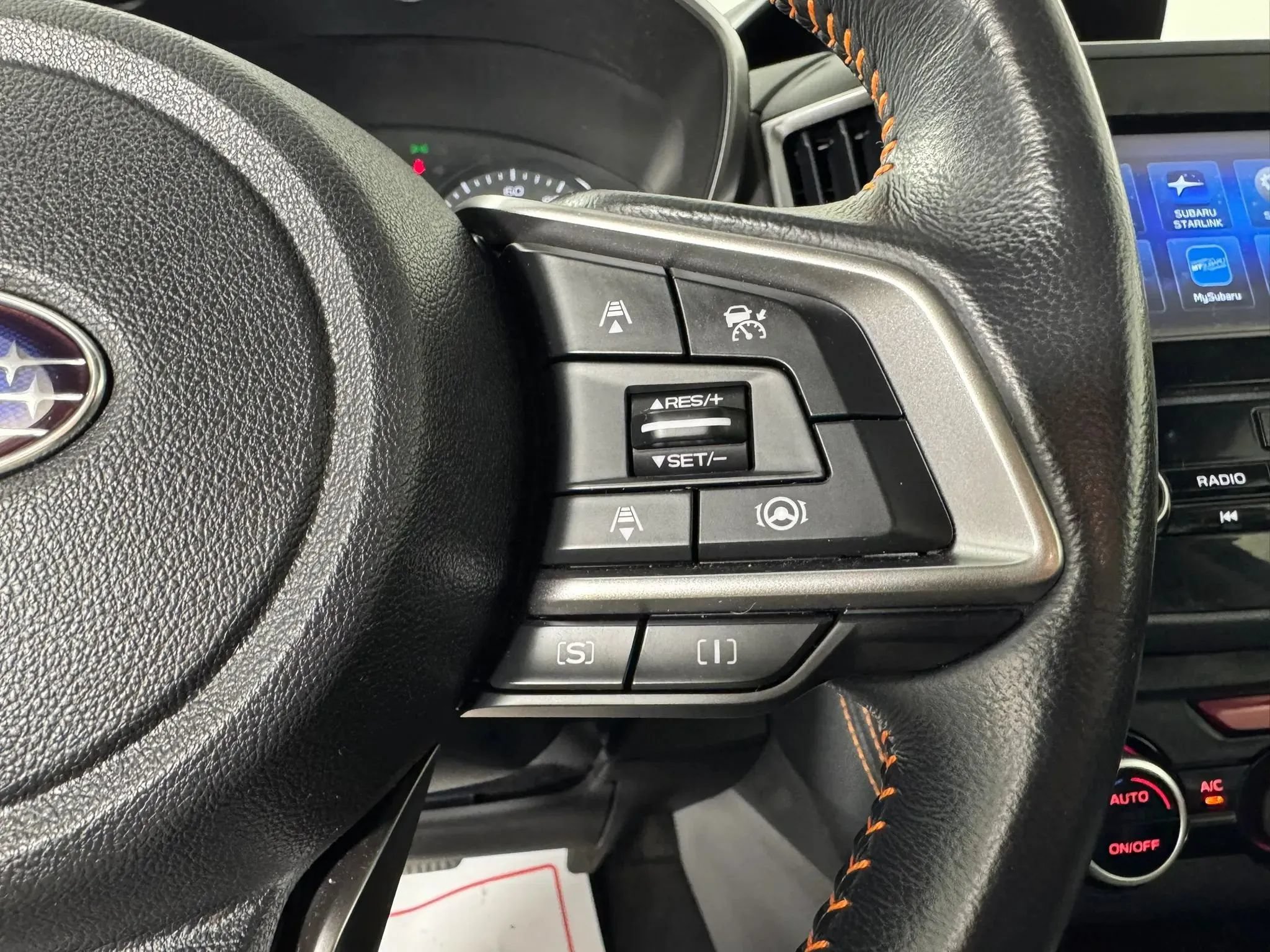 Used 2022 Subaru Crosstrek 2.0i Premium w/ Moonroof Package AWD/4WD image 16