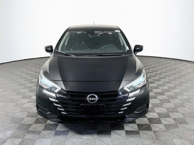 Used 2025 Nissan Versa S w/ Trunk Package FWD image 2