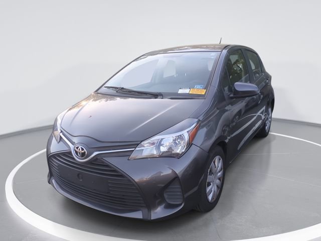 Used 2015 Toyota Yaris L image 1