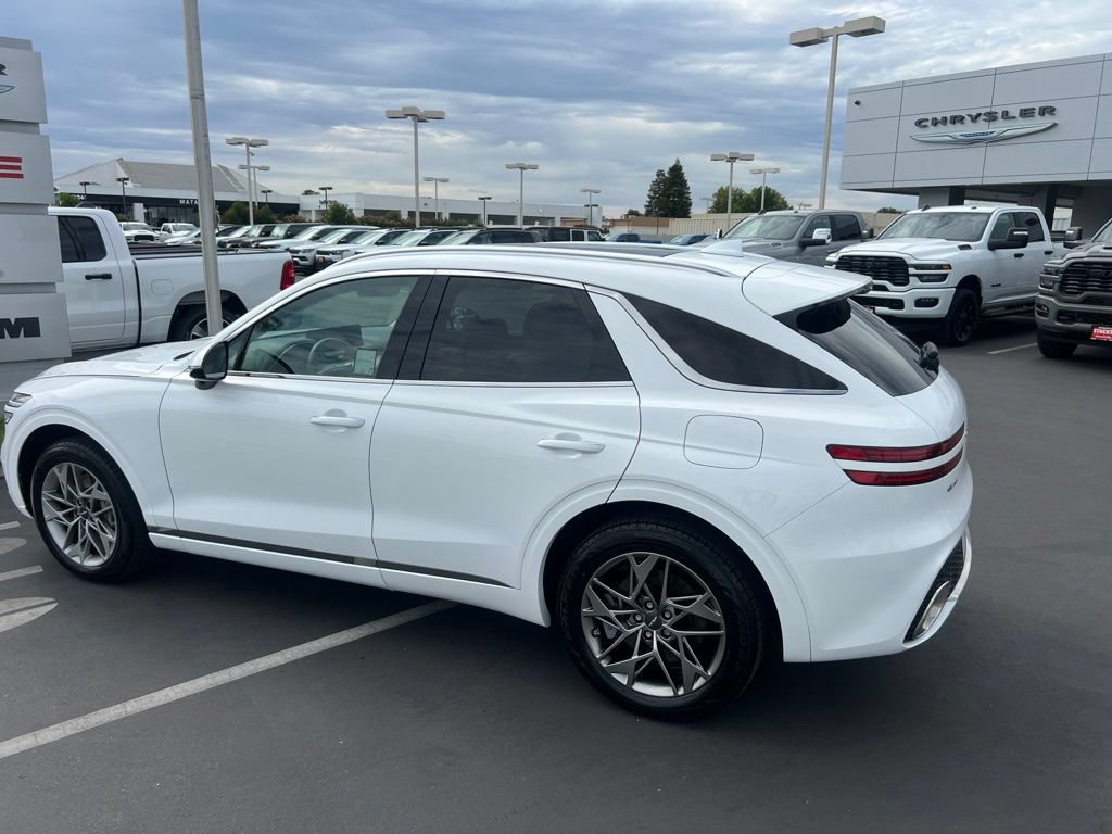 Used 2023 Genesis GV70 2.5T w/ Select Package AWD/4WD image 27