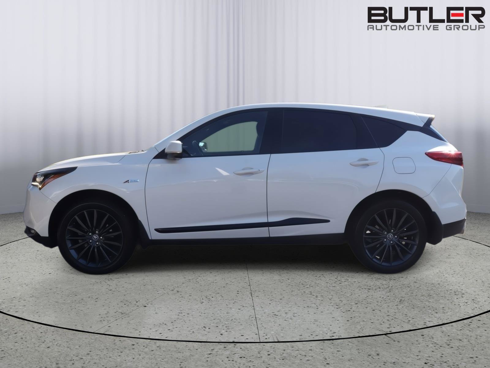 Used 2023 Acura RDX w/ Advance Package AWD/4WD image 3