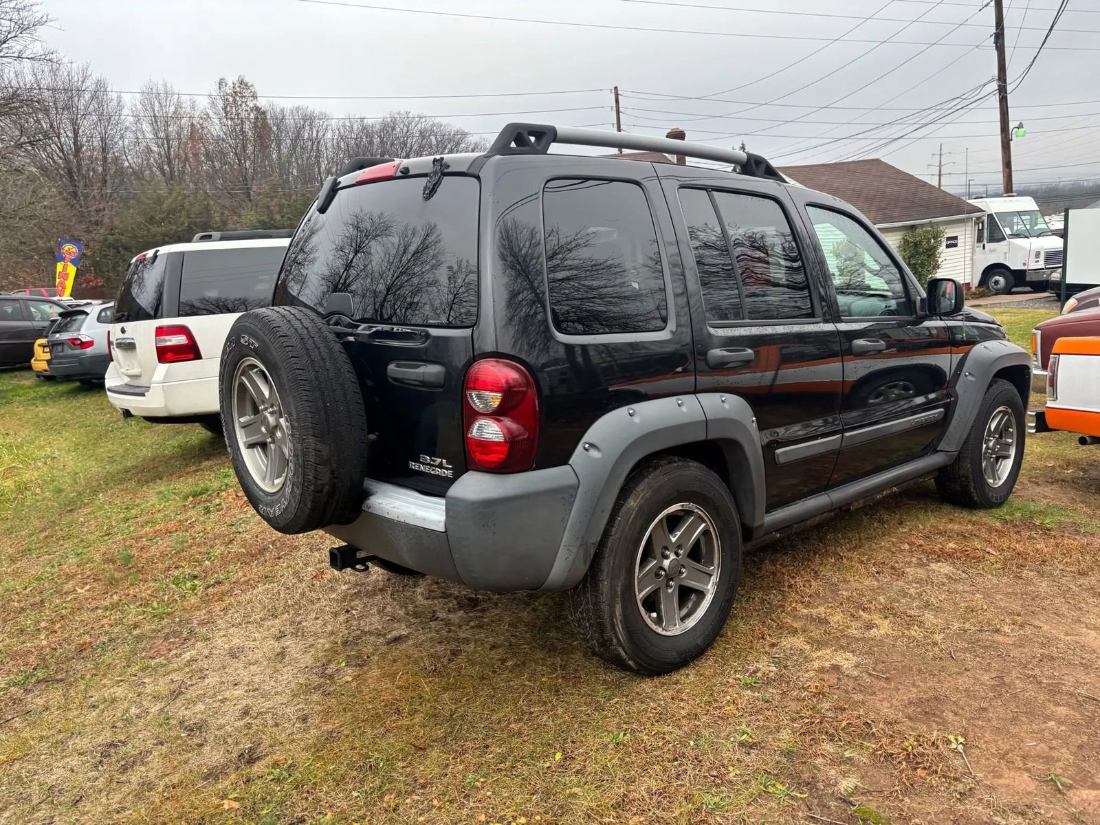 Used 2005 Jeep Liberty Renegade image 18
