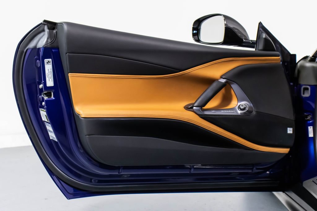 Certified 2019 Ferrari 812 Superfast image 34