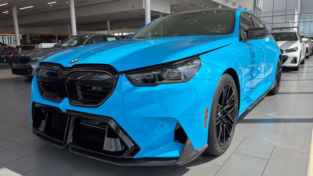 New 2027 BMW M5 w/ Carbon Package AWD/4WD image 2