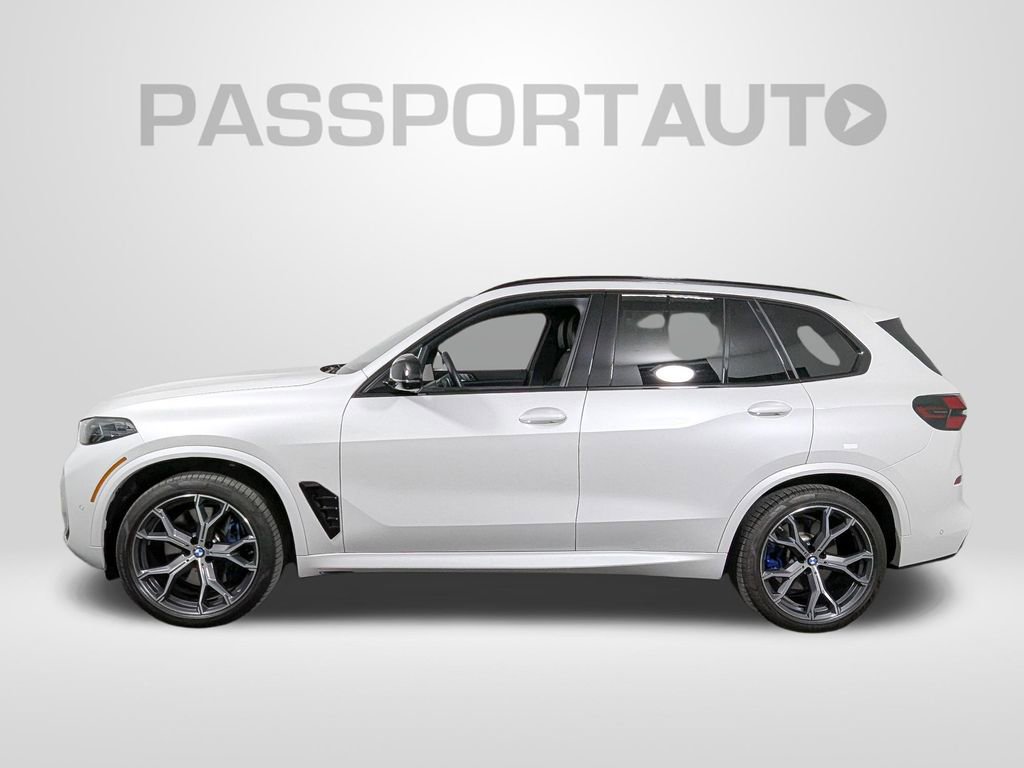 Used 2026 BMW X5 M60i image 2