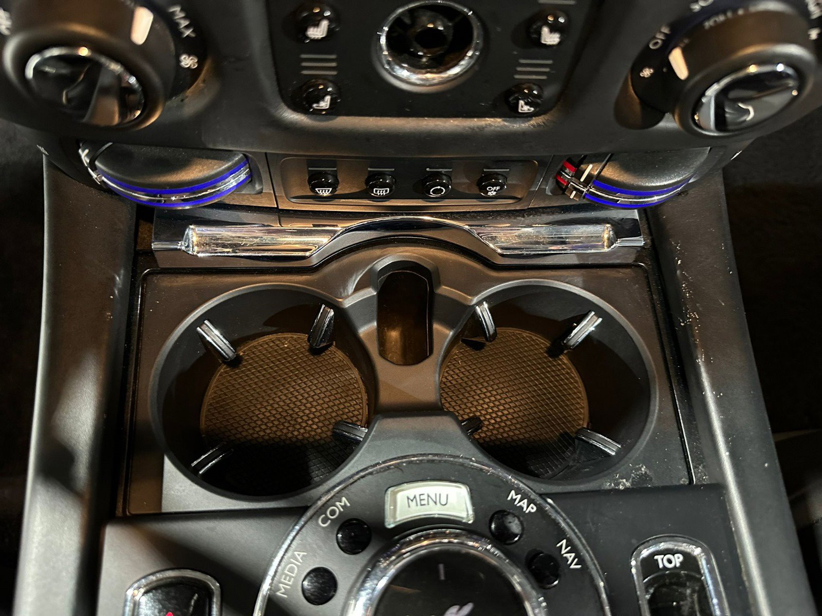 Used 2019 Rolls-Royce Dawn image 34