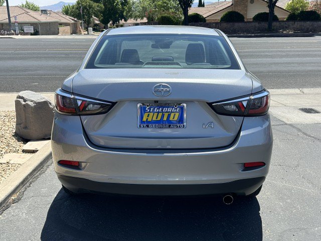 Used 2016 Scion iA FWD image 4