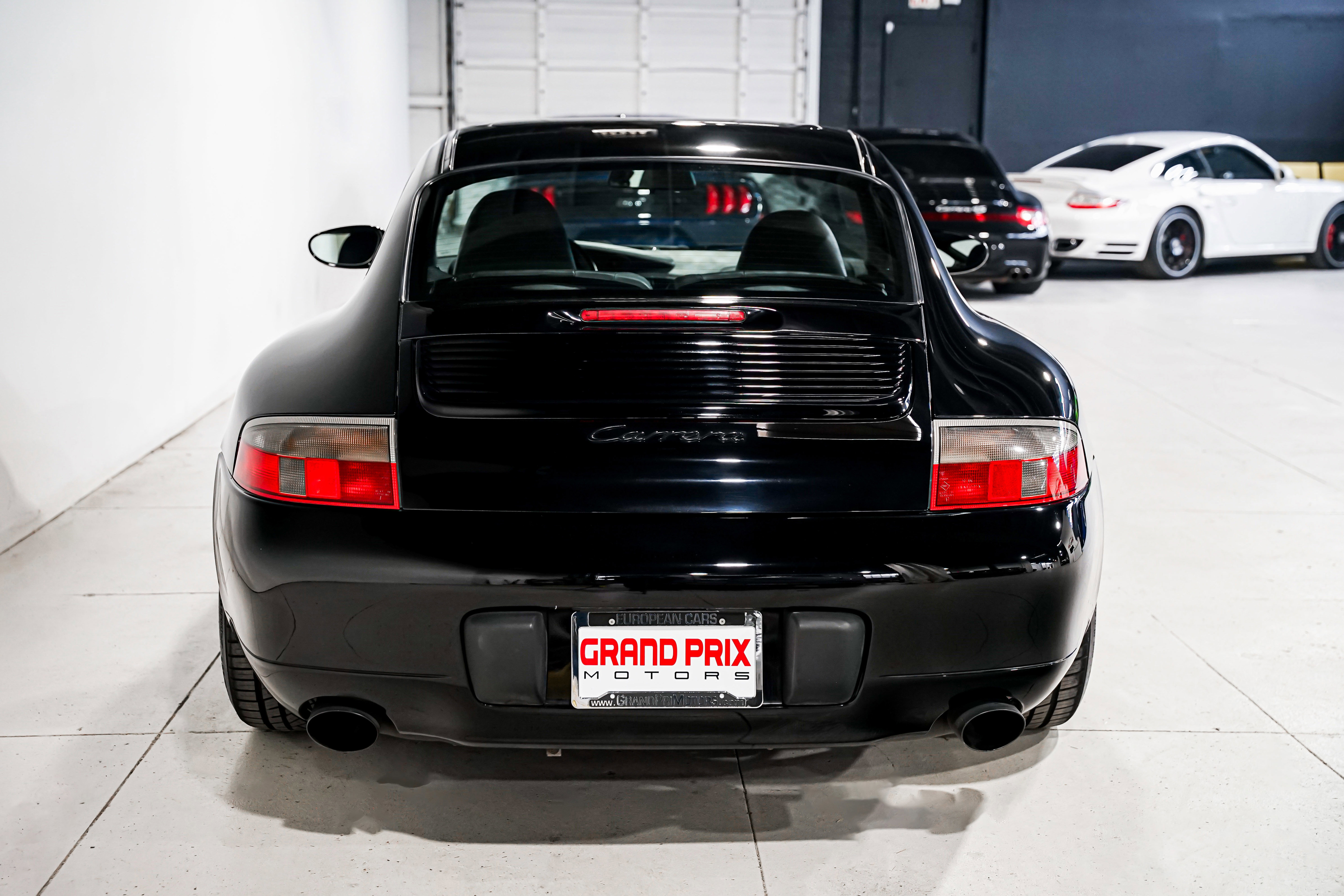 Used 1999 Porsche 911 Carrera image 4