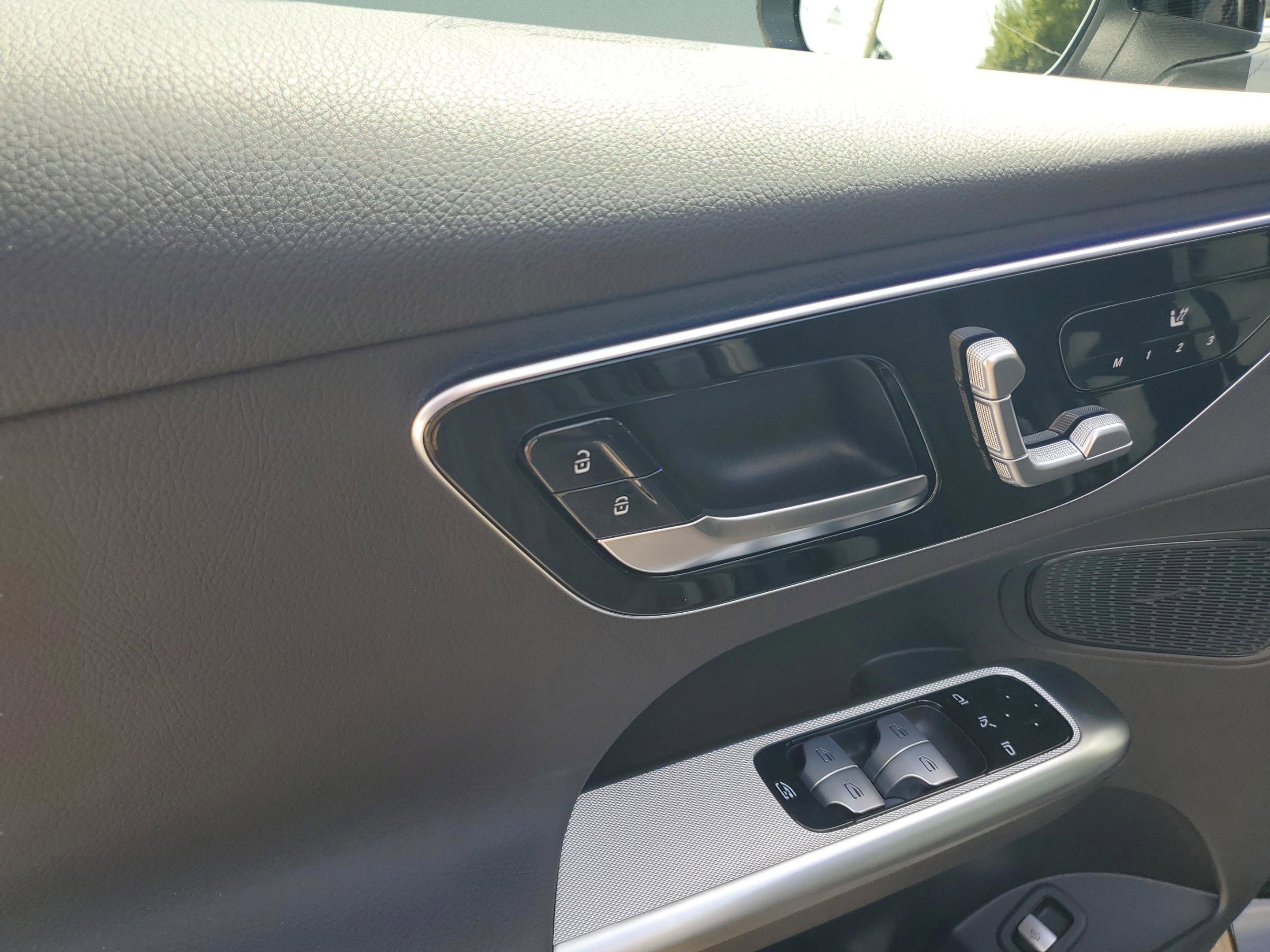 Certified 2026 Mercedes-Benz GLC 300 4MATIC image 21