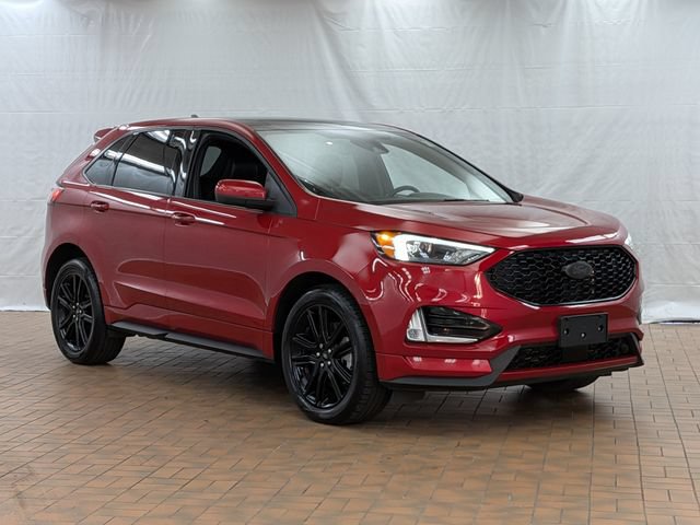 Used 2021 Ford Edge ST-Line w/ Cold Weather Package