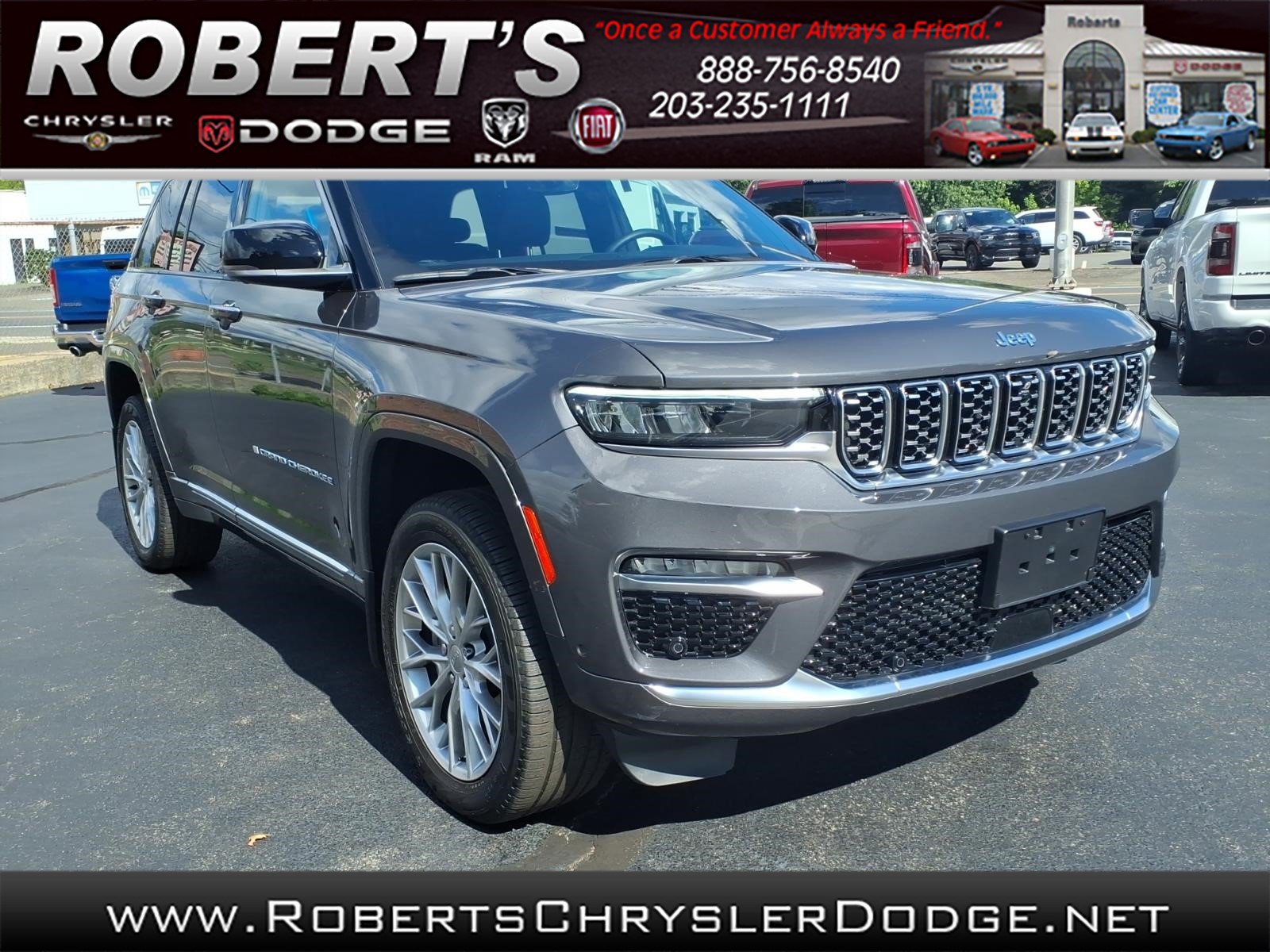 Used 2023 Jeep Grand Cherokee Summit w/ Luxury Tech Group V