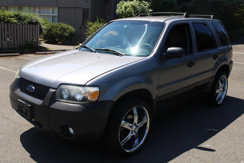 Used 2007 Ford Escape XLT AWD/4WD image 1