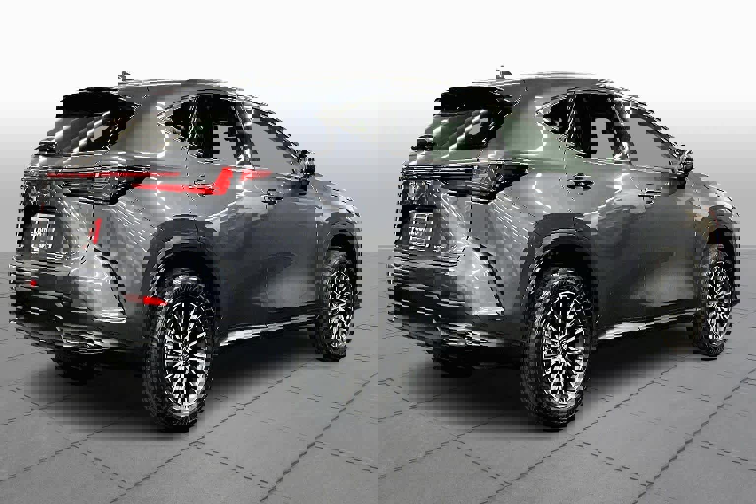 Used 2024 Lexus NX 250 FWD image 12