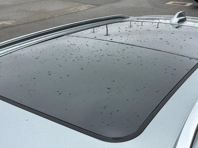 Used 2025 Buick Envision Avenir image 18