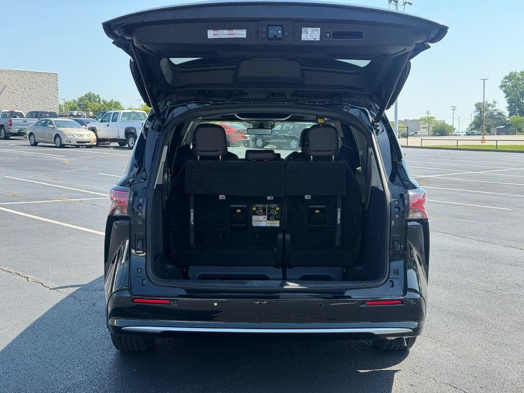 Certified 2021 Toyota Sienna Platinum AWD/4WD image 4