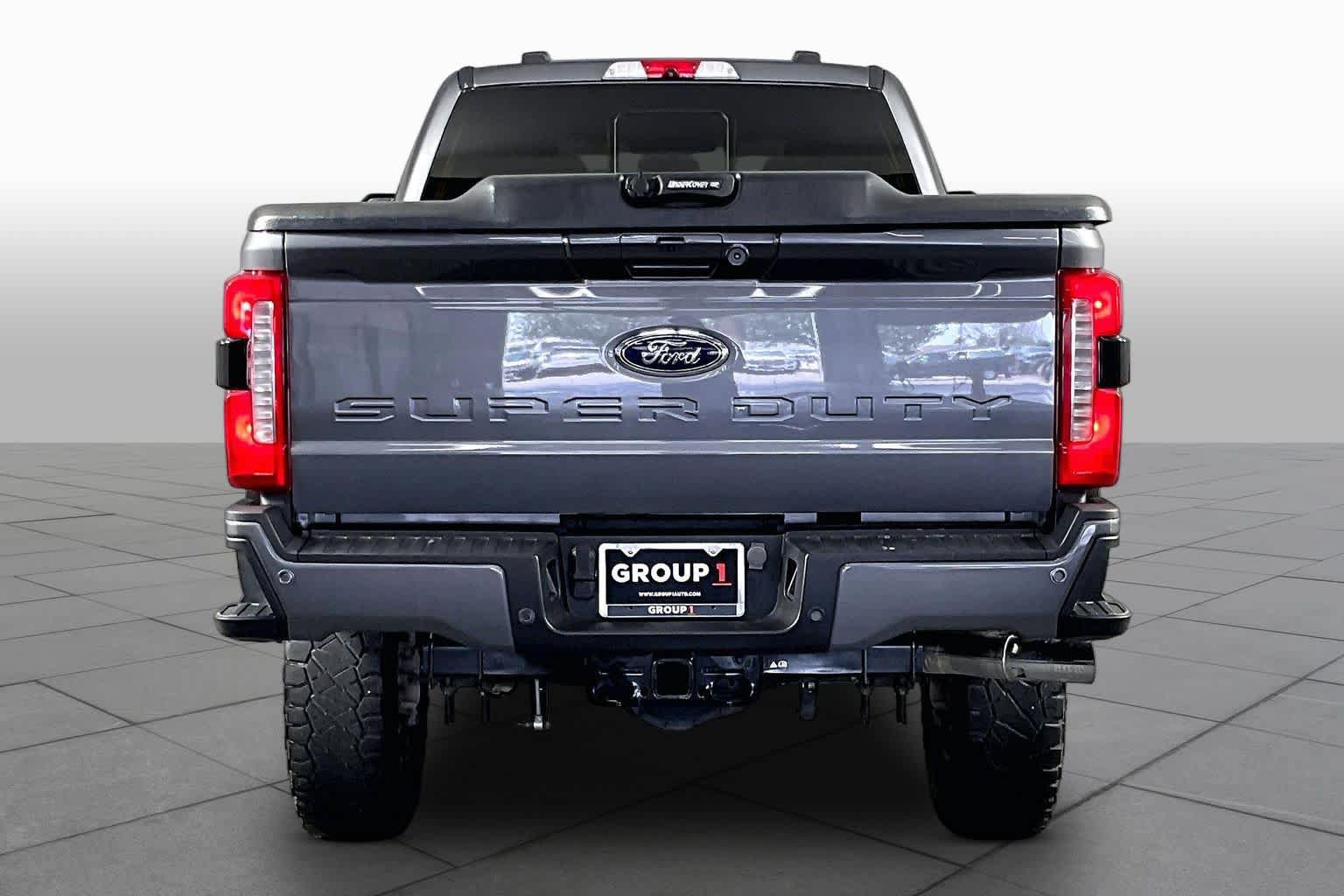 Used 2023 Ford F250 Lariat w/ Lariat Ultimate Package AWD/4WD image 5