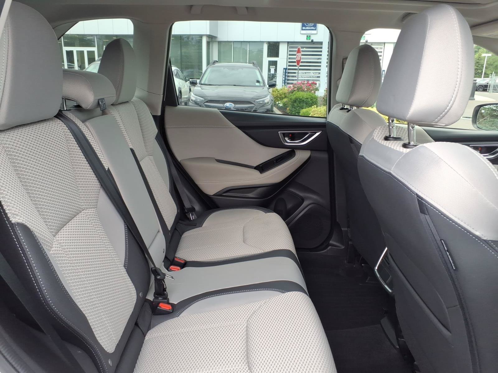 Certified 2023 Subaru Forester Premium AWD/4WD image 10