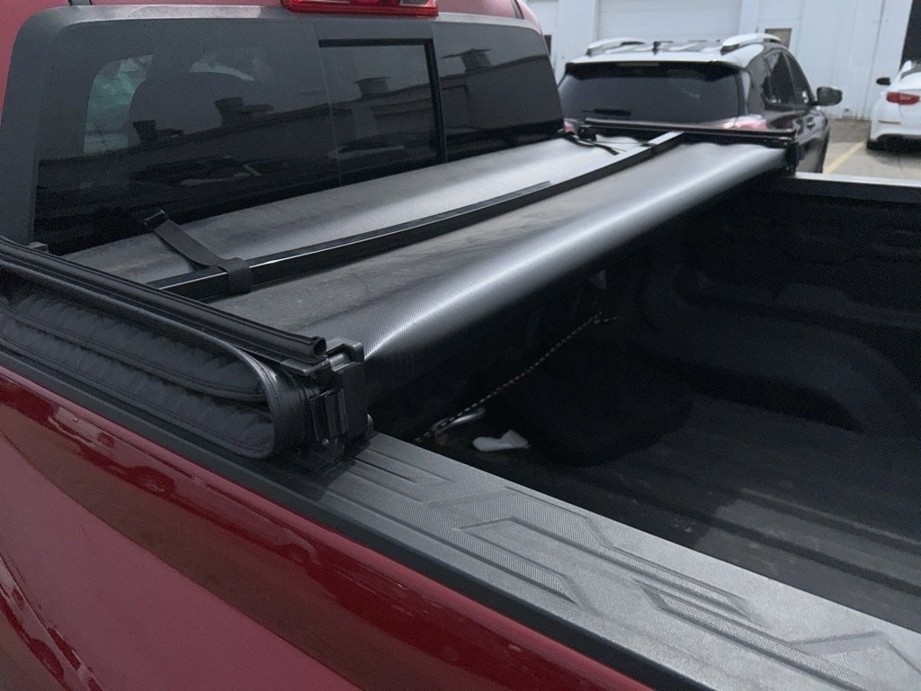 Used 2024 Chevrolet Colorado Trail Boss w/ Technology Package image 16