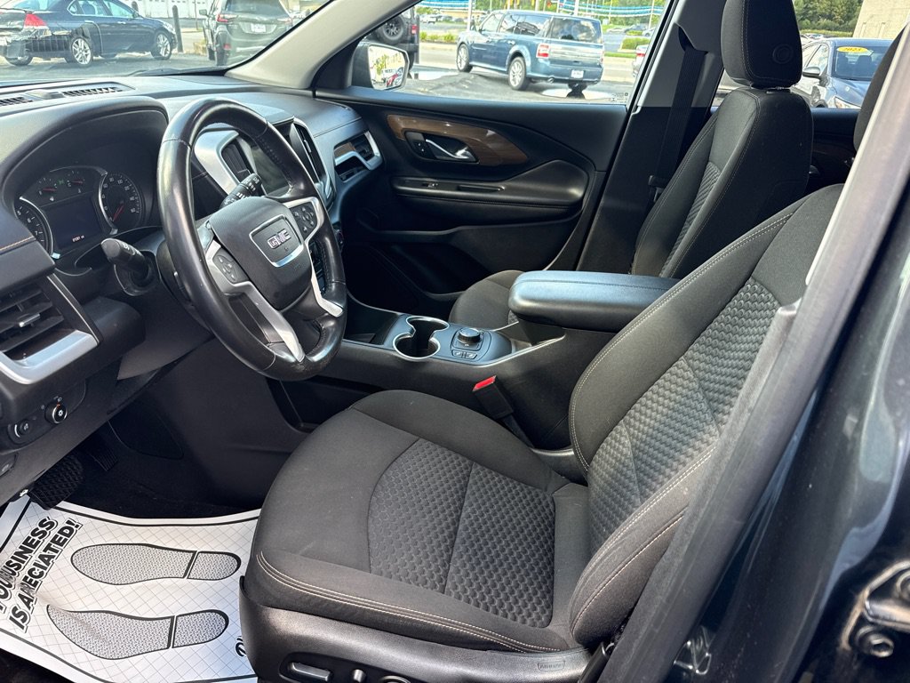 Used 2019 GMC Terrain SLE w/ Driver Convenience Package FWD image 12