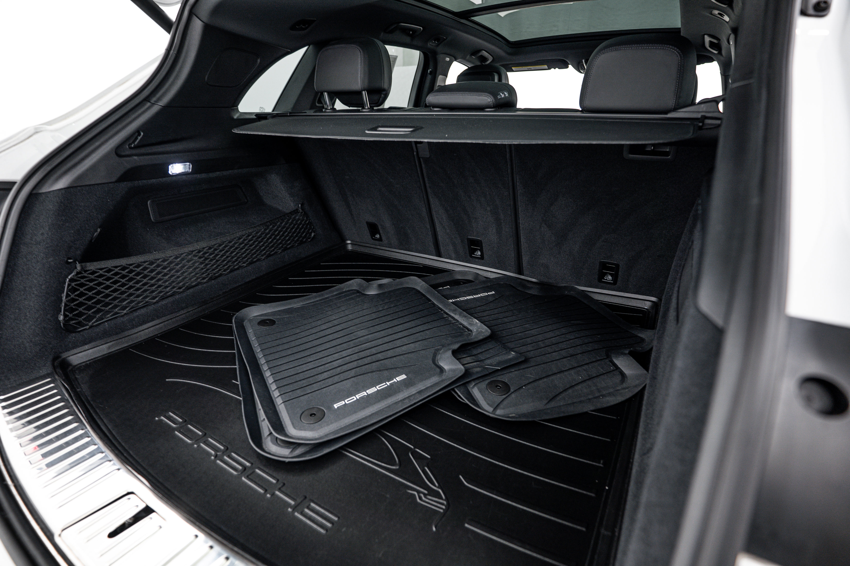 Certified 2023 Porsche Cayenne image 24