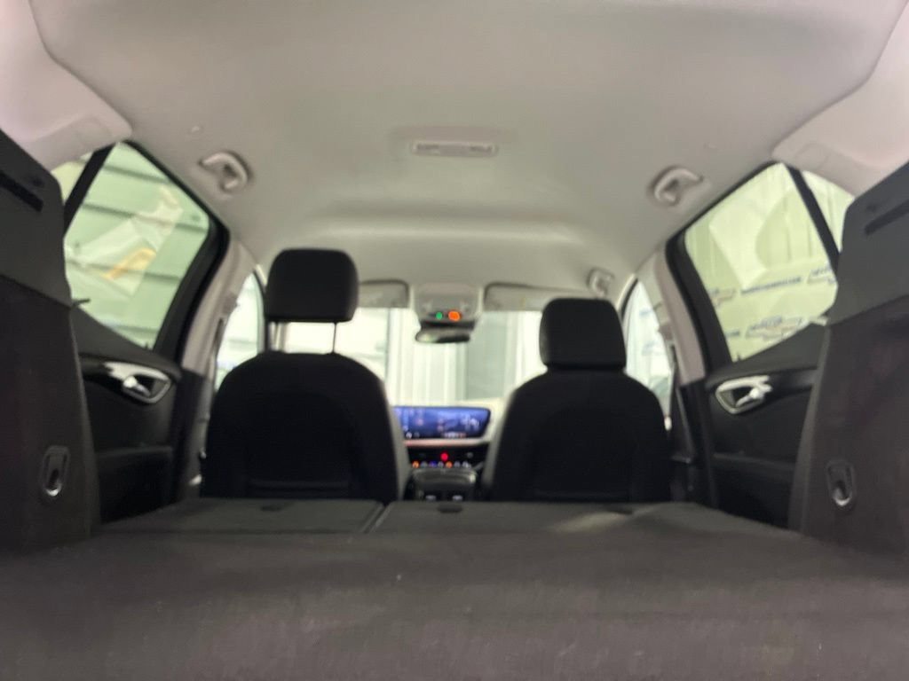 Used 2024 Buick Envision Preferred AWD/4WD image 35