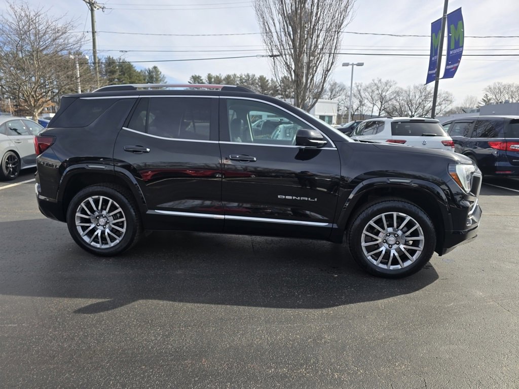 Used 2026 GMC Terrain Denali image 9