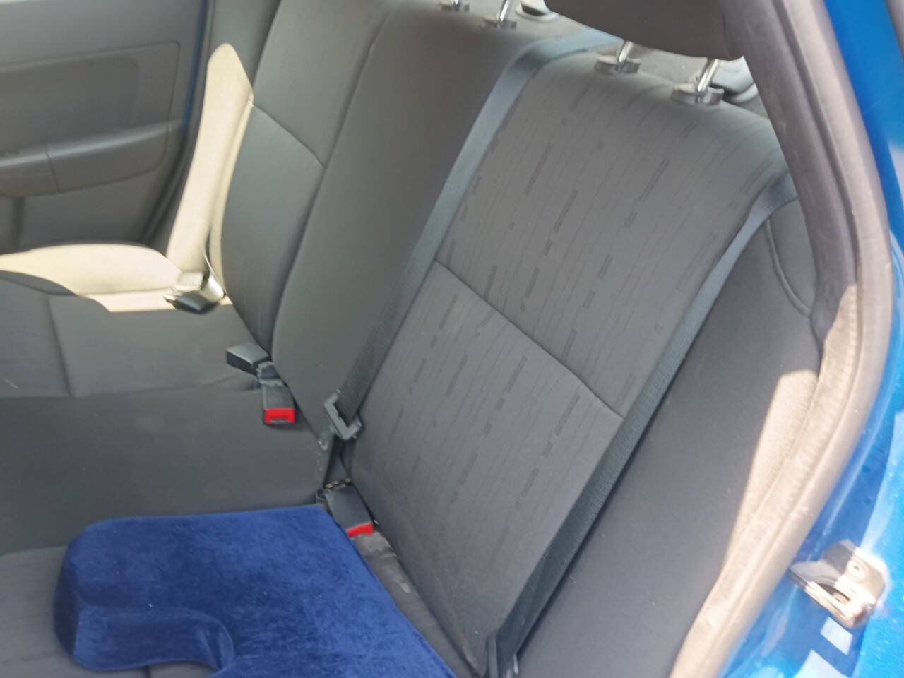 Used 2010 Ford Focus SE FWD image 9
