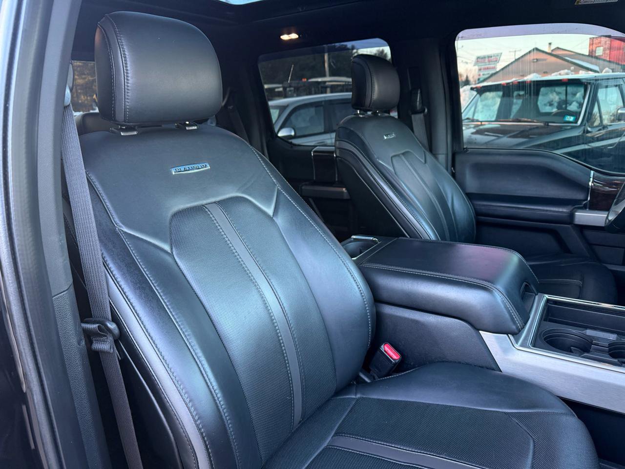 Used 2017 Ford F450 Platinum w/ Platinum Ultimate Package AWD/4WD image 26