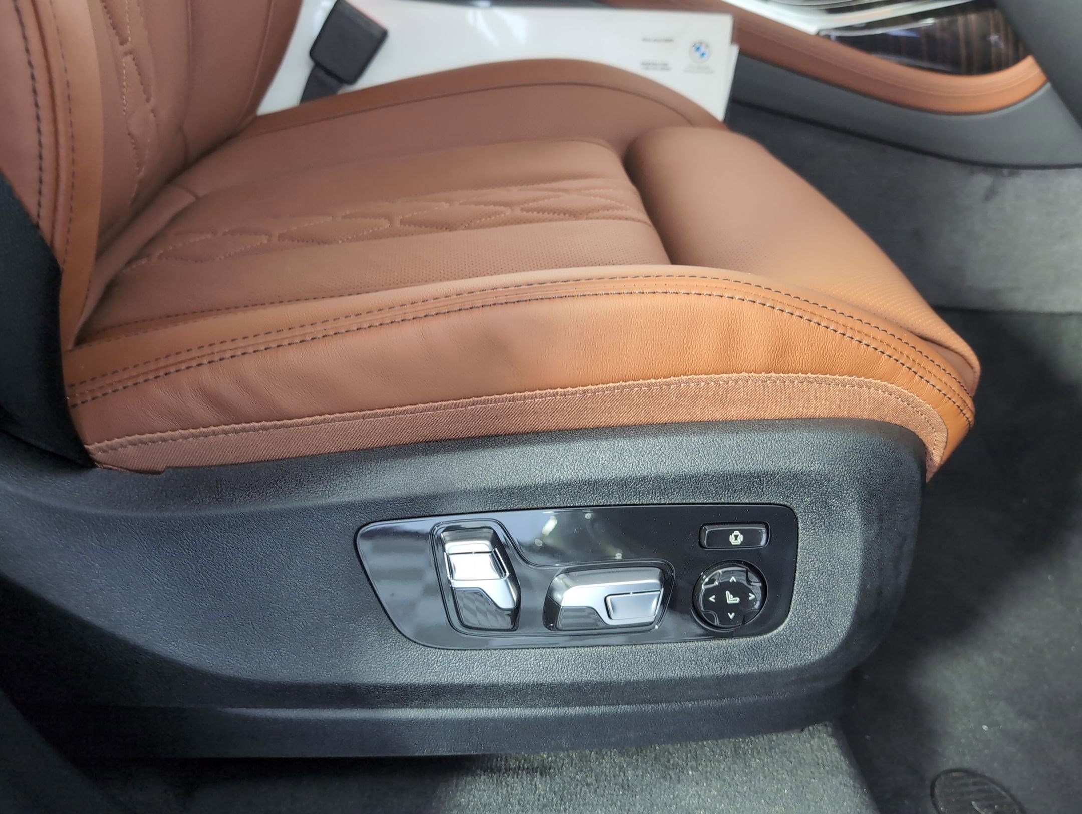 New 2026 BMW X7 xDrive40i w/ Executive Package image 33