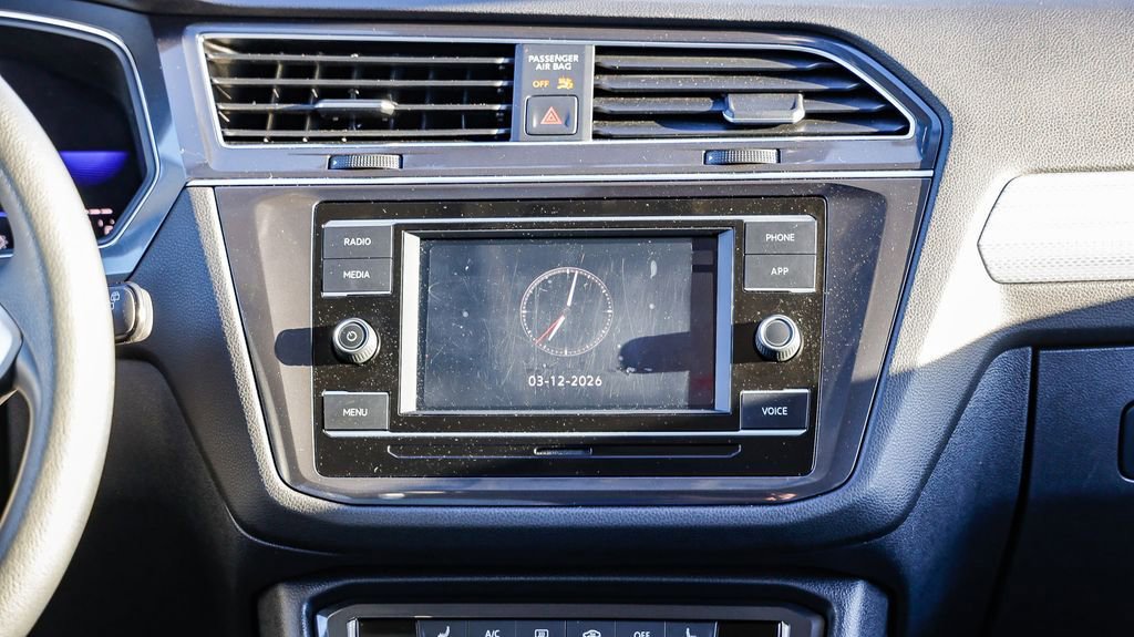 Used 2022 Volkswagen Tiguan S image 17