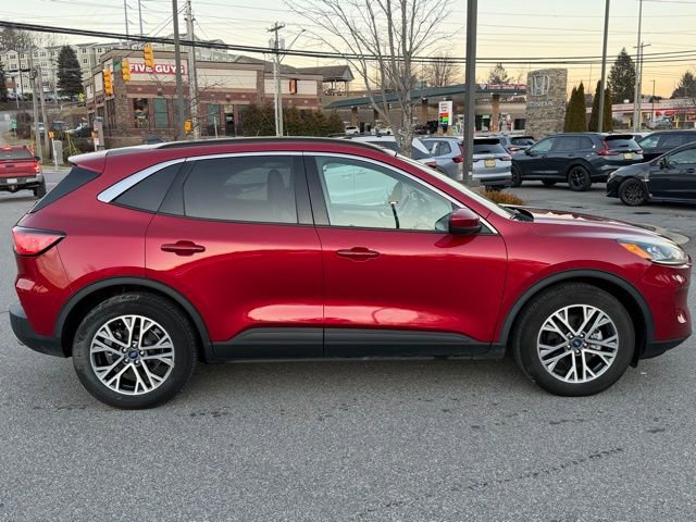 Used 2021 Ford Escape SEL w/ Technology Package image 4