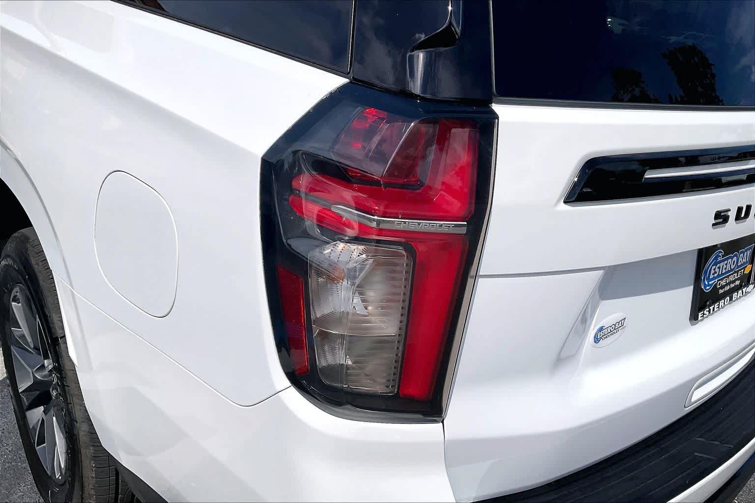 Used 2023 Chevrolet Suburban Z71 w/ Luxury Package AWD/4WD image 30