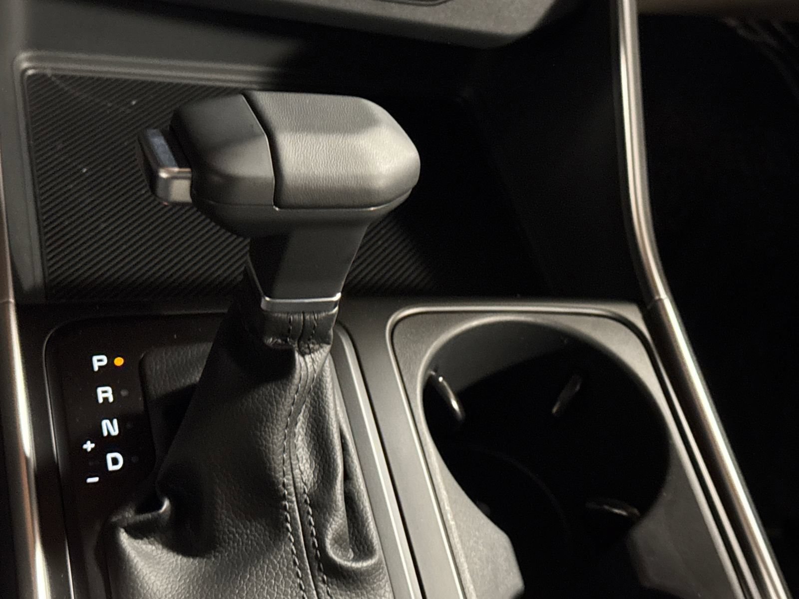 New 2026 Kia Carnival FWD image 21
