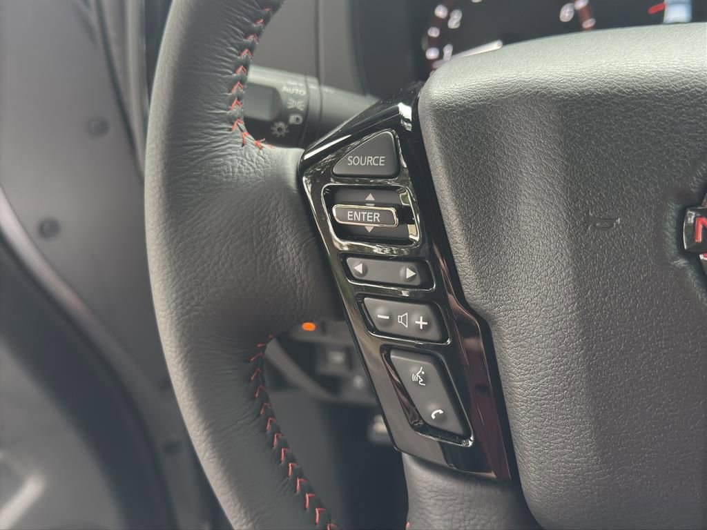 New 2025 Nissan Frontier PRO-4X w/ Interior Protection Package image 18